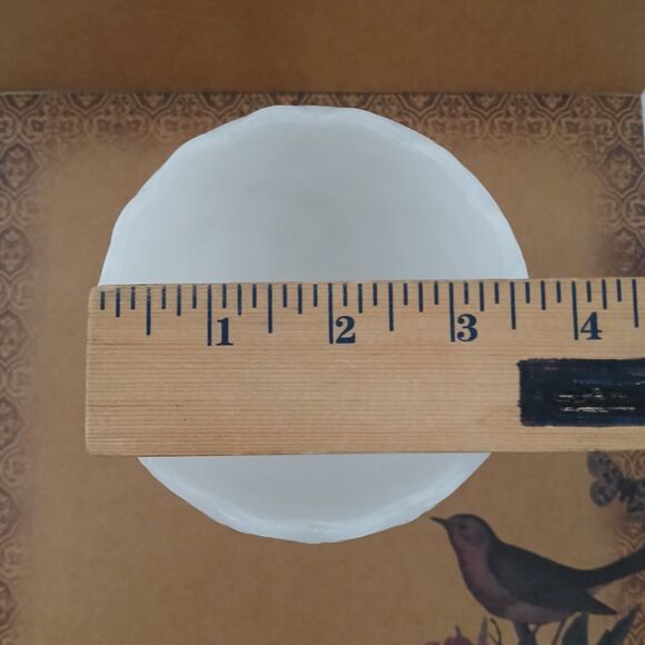 Vintage Anchor Hocking Textured Diamond Pattern White Milk Glass Stemmed Chalice - Picture 11 of 12